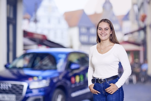 Aimee V1 Min - Fahrschule Butzbach Aimee V1 Min